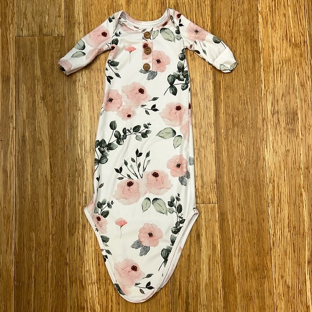 Caden Lane Knot Gown